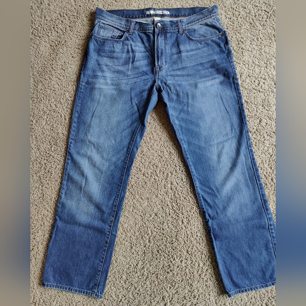 DKNY Jeans